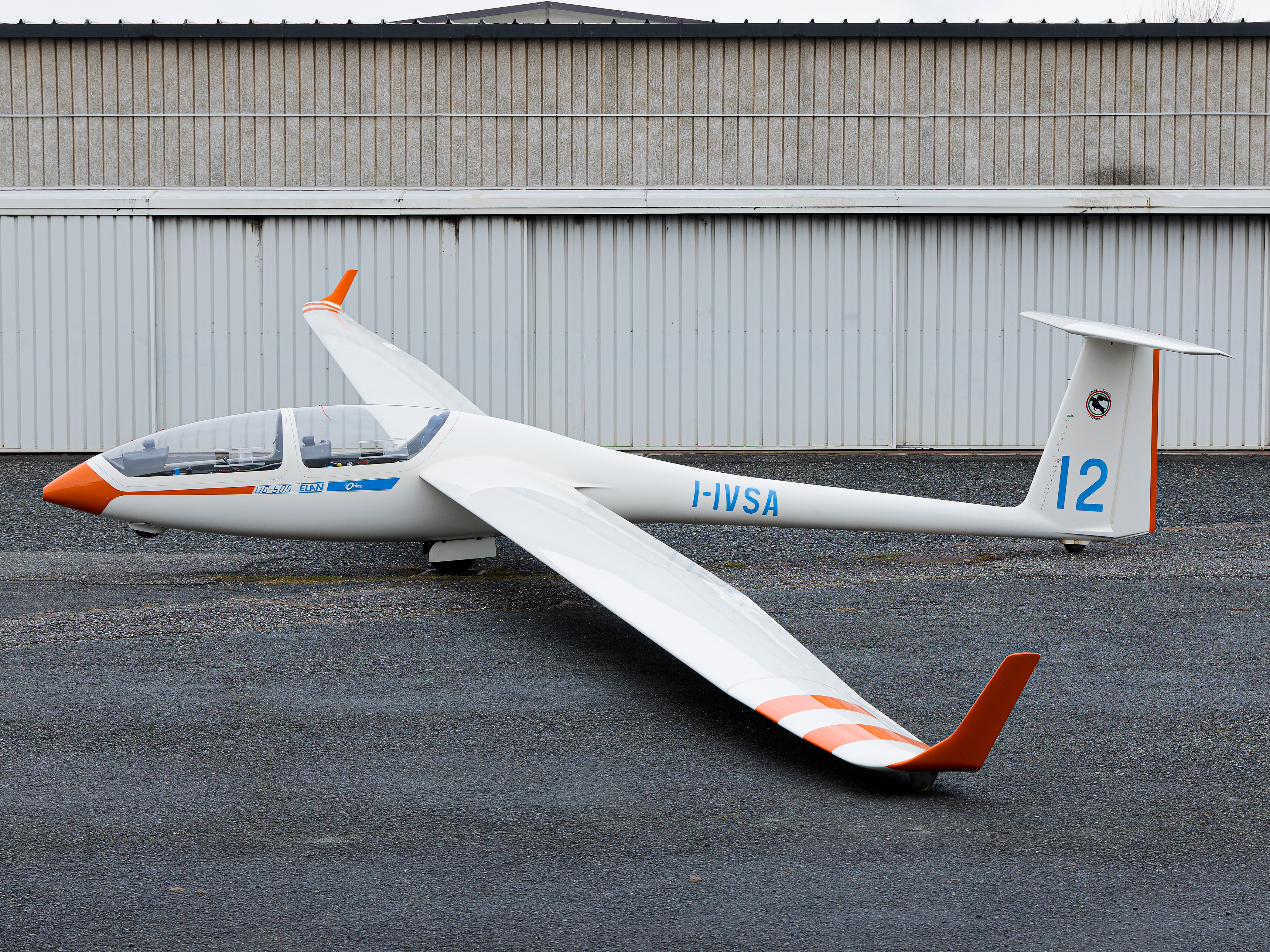 DG Flugzeugbau DG-500